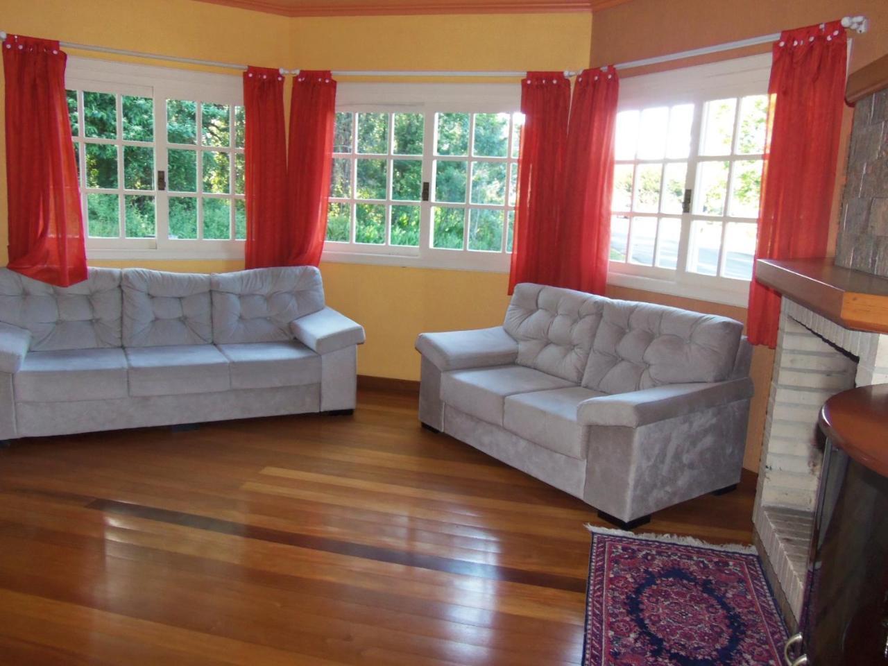 Casa Ampla Com Comodos Confortaveis غرامادو المظهر الخارجي الصورة
